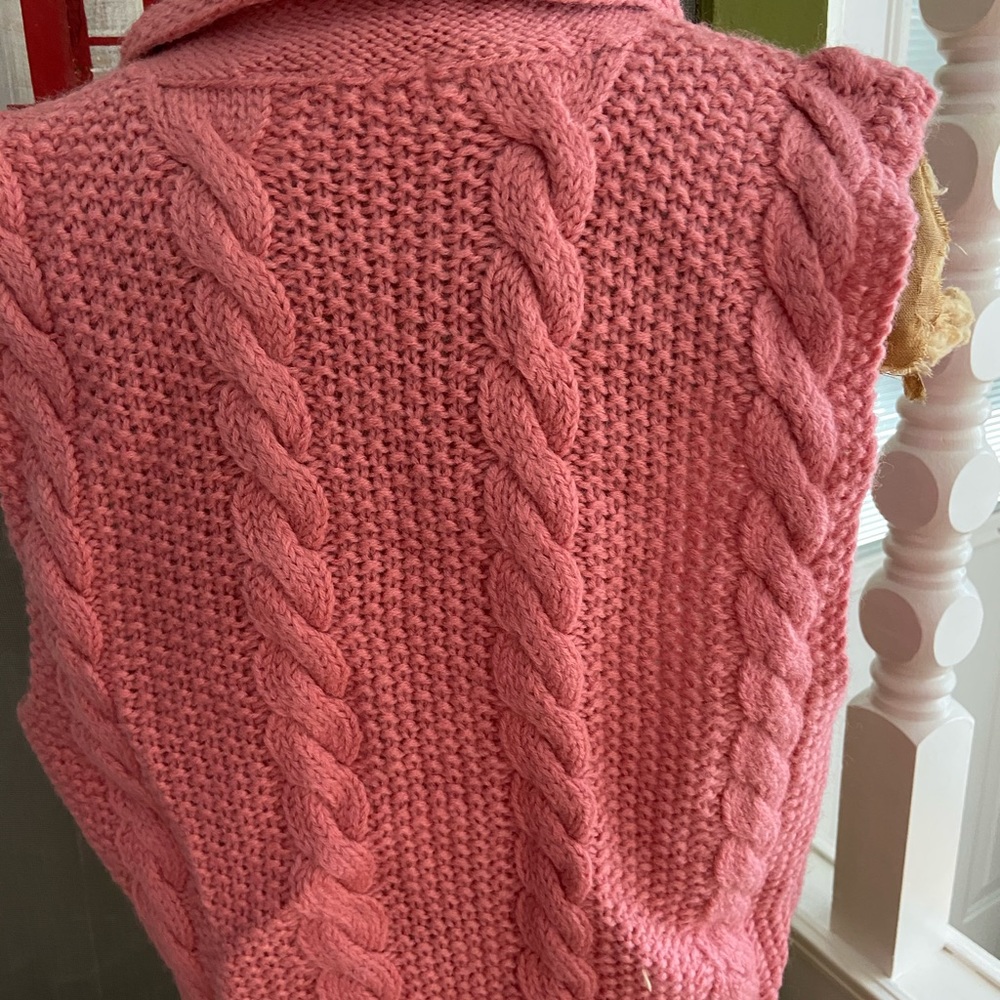 Wool Vest - Picture 4 of 4